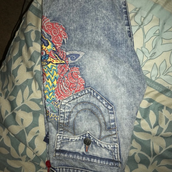 Nwt true religion shorts - Picture 3 of 3